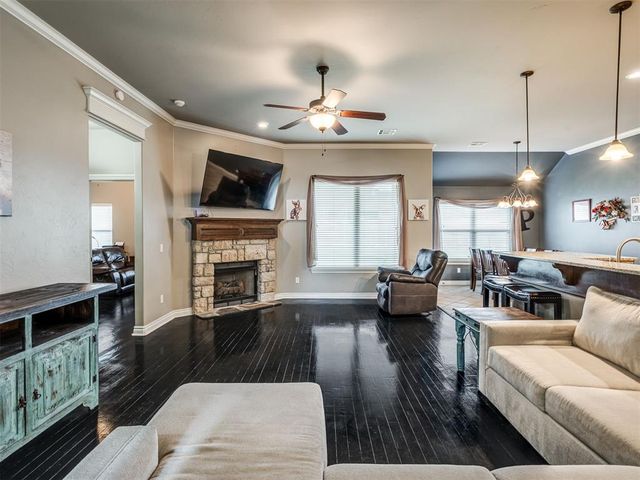 11613 SW 18th Street, Yukon, OK 73099