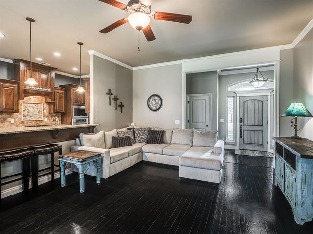 11613 SW 18th Street, Yukon, OK 73099