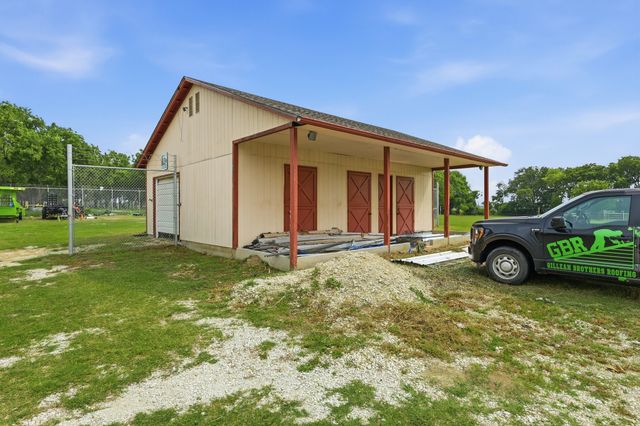 11303 Southwind Place, Krum, TX 76249