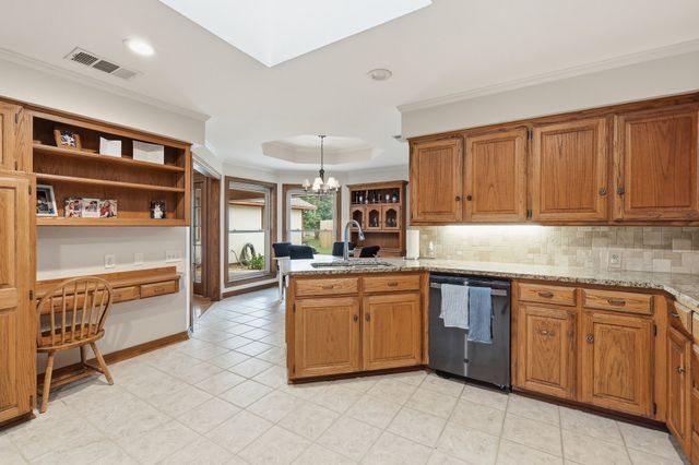 11303 Southwind Place, Krum, TX 76249