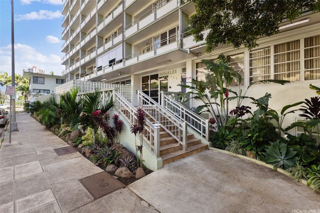 445 Kaiolu Street 214, Honolulu, HI 96815
