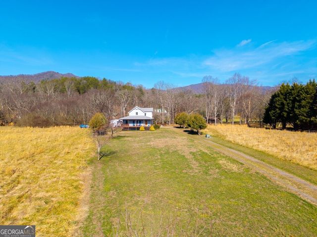 328 Paul's Meadow, Hayesville, NC 28904