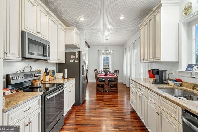 328 Paul's Meadow, Hayesville, NC 28904