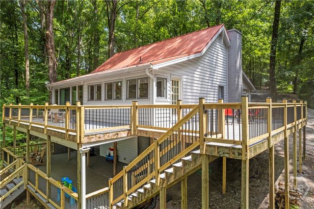 1561 Indian Woods Drive, Greensboro, GA 30642