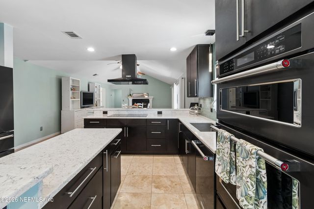 12160 BANYAN TREE Drive, Jacksonville, FL 32258