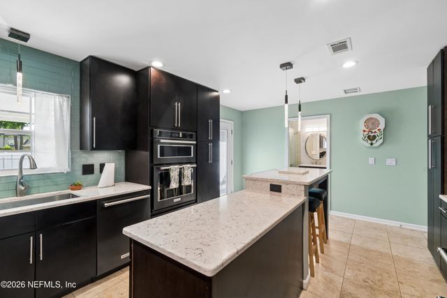 12160 BANYAN TREE Drive, Jacksonville, FL 32258