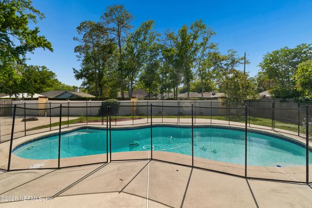 12160 BANYAN TREE Drive, Jacksonville, FL 32258