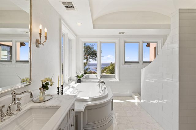 6932 Cielo Azul PASS, Austin, TX 78732