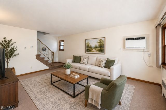1456 76Th St, North Bergen Twp., NJ 07047