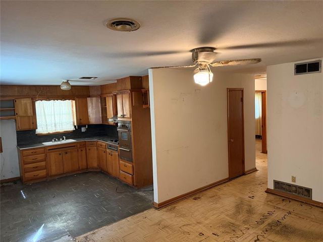 2741 SW 60th Street, Oklahoma City, OK 73159