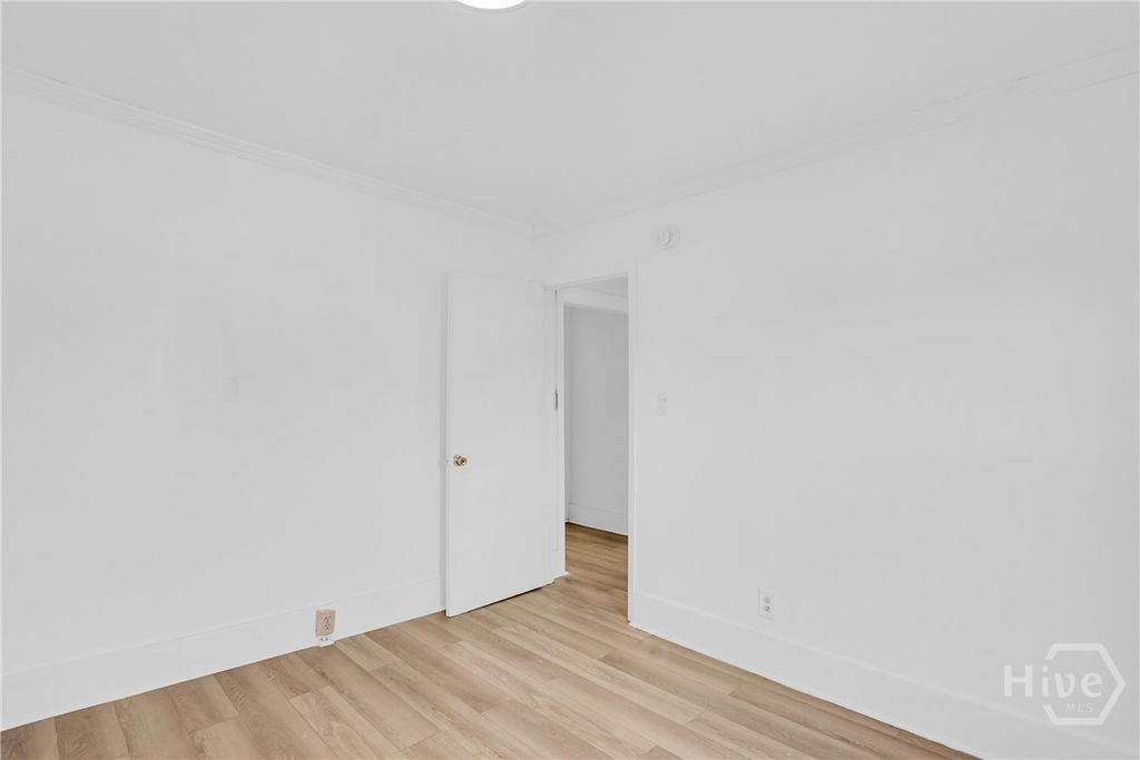 Image 19 of property listing at 2024 E 51st Street, Savannah, GA 31404