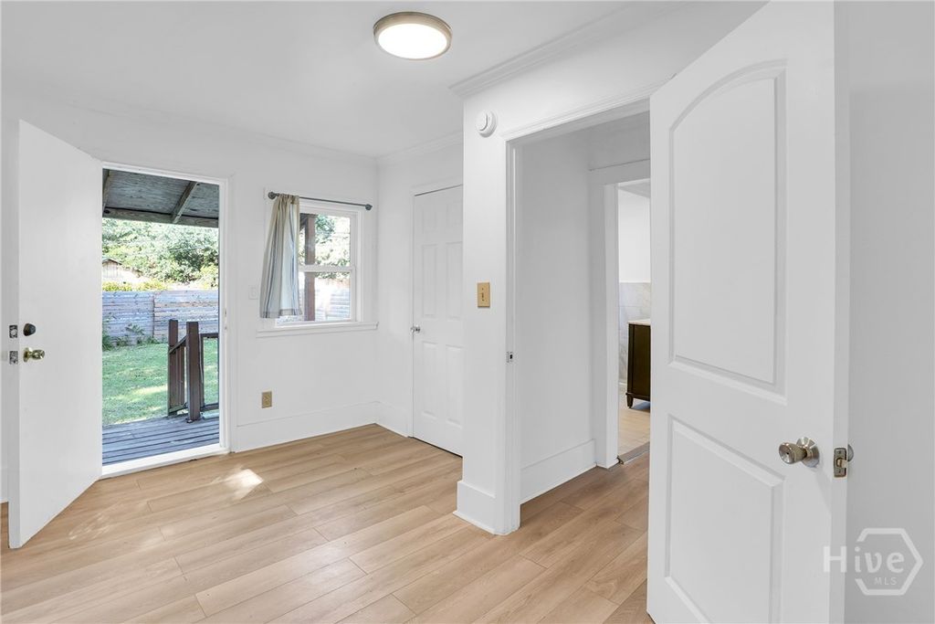 Image 25 of property listing at 2024 E 51st Street, Savannah, GA 31404