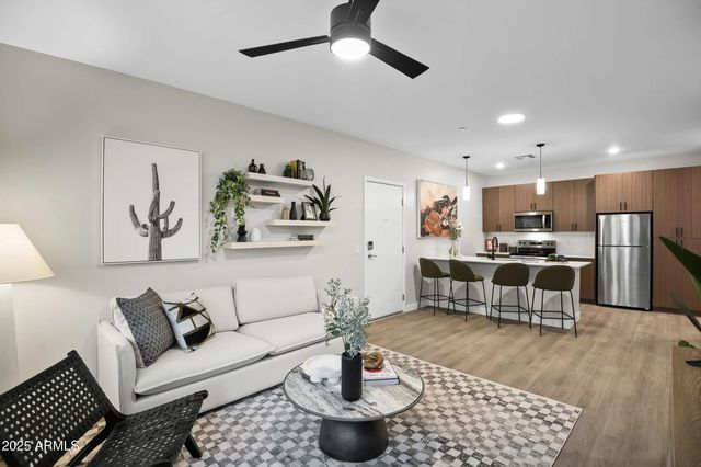 17445 W Lower Buckeye Road C1, Goodyear, AZ 85338