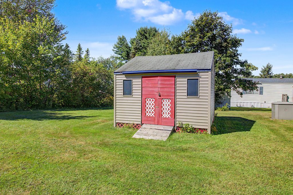 243 Bond Street, Westbrook, ME 04092 — photo 4