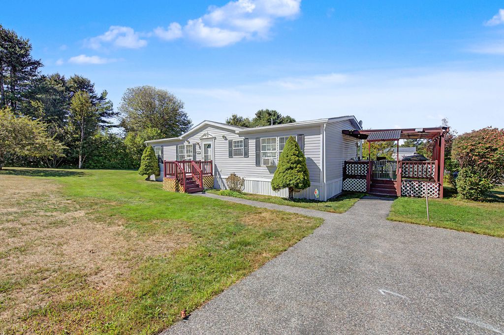 243 Bond Street, Westbrook, ME 04092 — photo 5