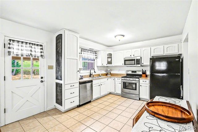 22 Gloria Drive, Union, MO 63084