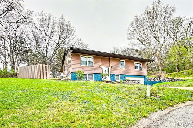 22 Gloria Drive, Union, MO 63084