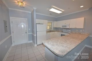8933 Meadow Vista Road, Charlotte, NC 28213