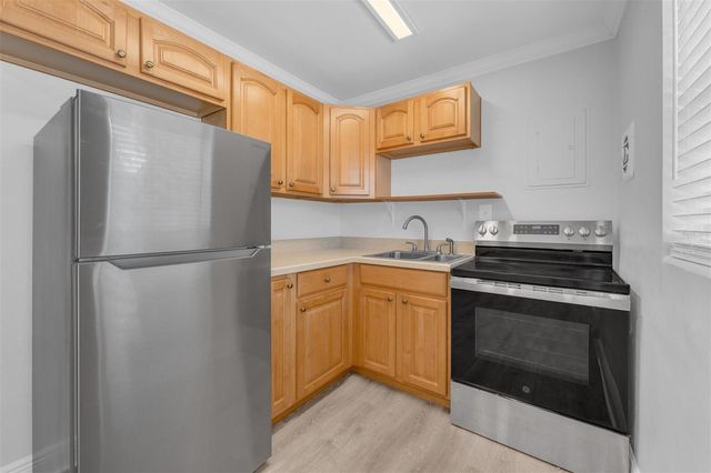 151 NORTH ORLANDO AVENUE 142, Winter Park, FL 32789
