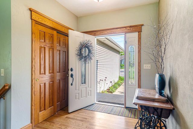 W6724 CHARLEEN LANE, Greenville, WI 54942