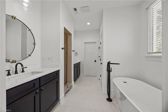 1008 N Main Street, Salisbury, NC 28144