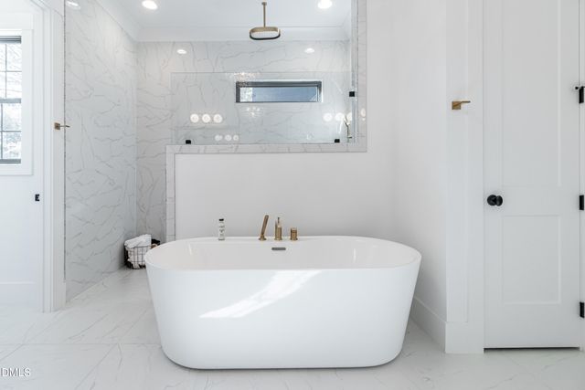 608 Warren Avenue, Cary, NC 27511