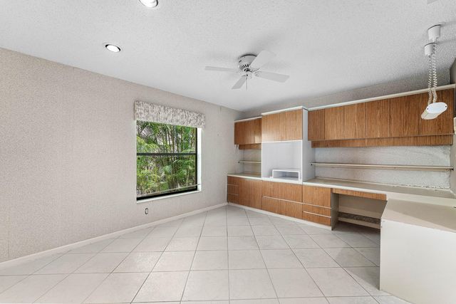 10775 Boca Woods Lane, Boca Raton, FL 33428