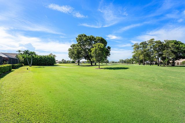 10775 Boca Woods Lane, Boca Raton, FL 33428