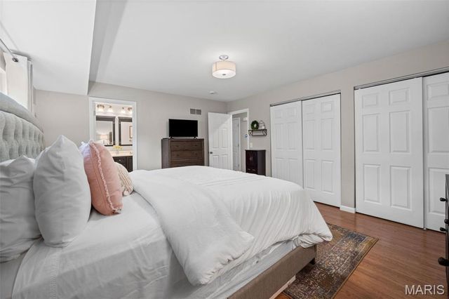 2286 Graystone Drive, St Charles, MO 63303