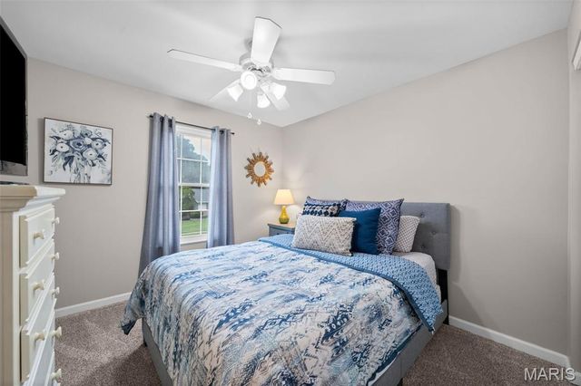 2286 Graystone Drive, St Charles, MO 63303