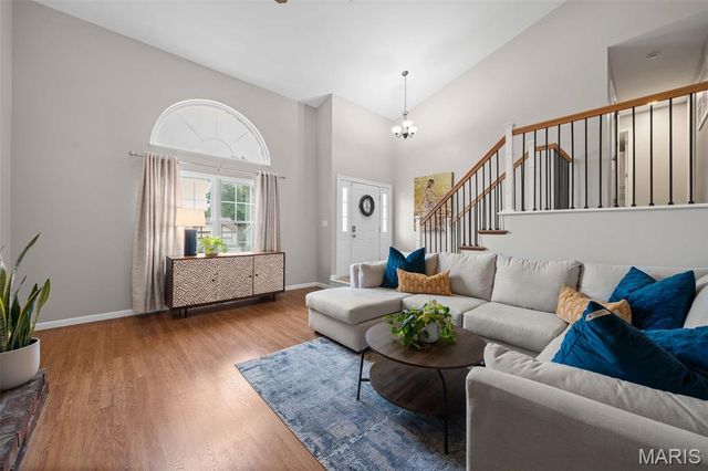 2286 Graystone Drive, St Charles, MO 63303