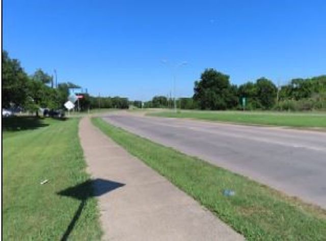 200 S Interstate 35 E, Lancaster, TX 75146