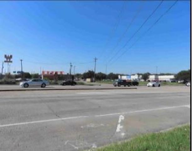 200 S Interstate 35 E, Lancaster, TX 75146