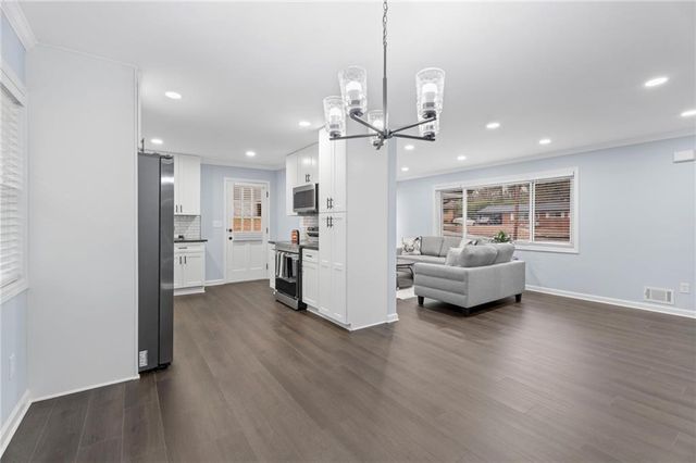 3986 Phylis Place, Decatur, GA 30035