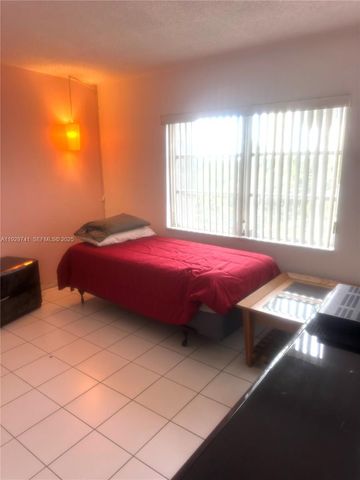 400 Diplomat Pkwy 403, Hallandale Beach, FL 33009