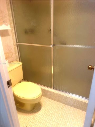 400 Diplomat Pkwy 403, Hallandale Beach, FL 33009