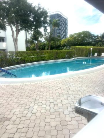 400 Diplomat Pkwy 403, Hallandale Beach, FL 33009