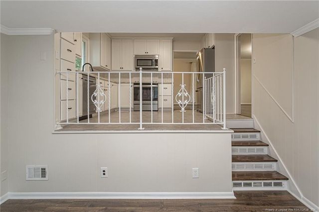 2721 Millbrook Road, Fayetteville, NC 28303