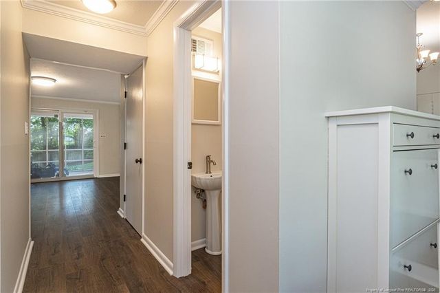 2721 Millbrook Road, Fayetteville, NC 28303