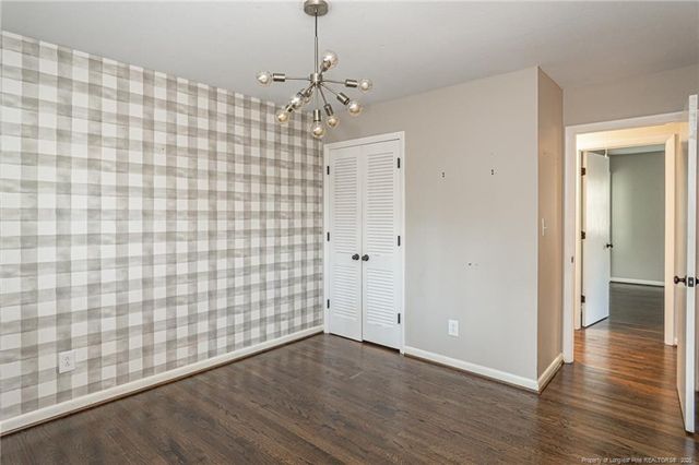 2721 Millbrook Road, Fayetteville, NC 28303