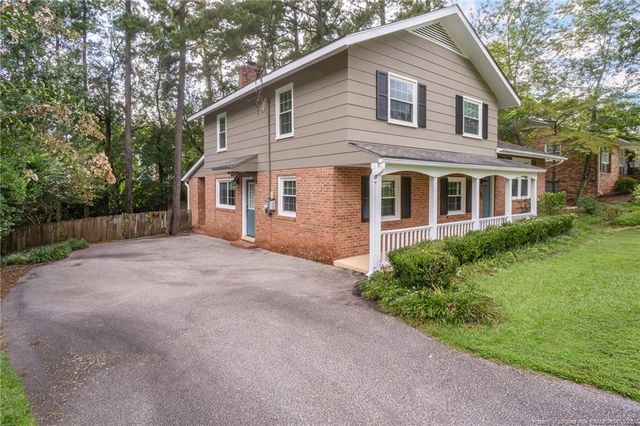 2721 Millbrook Road, Fayetteville, NC 28303