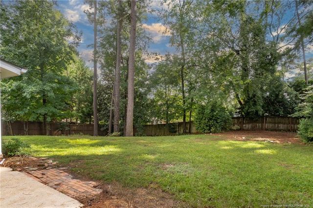 2721 Millbrook Road, Fayetteville, NC 28303