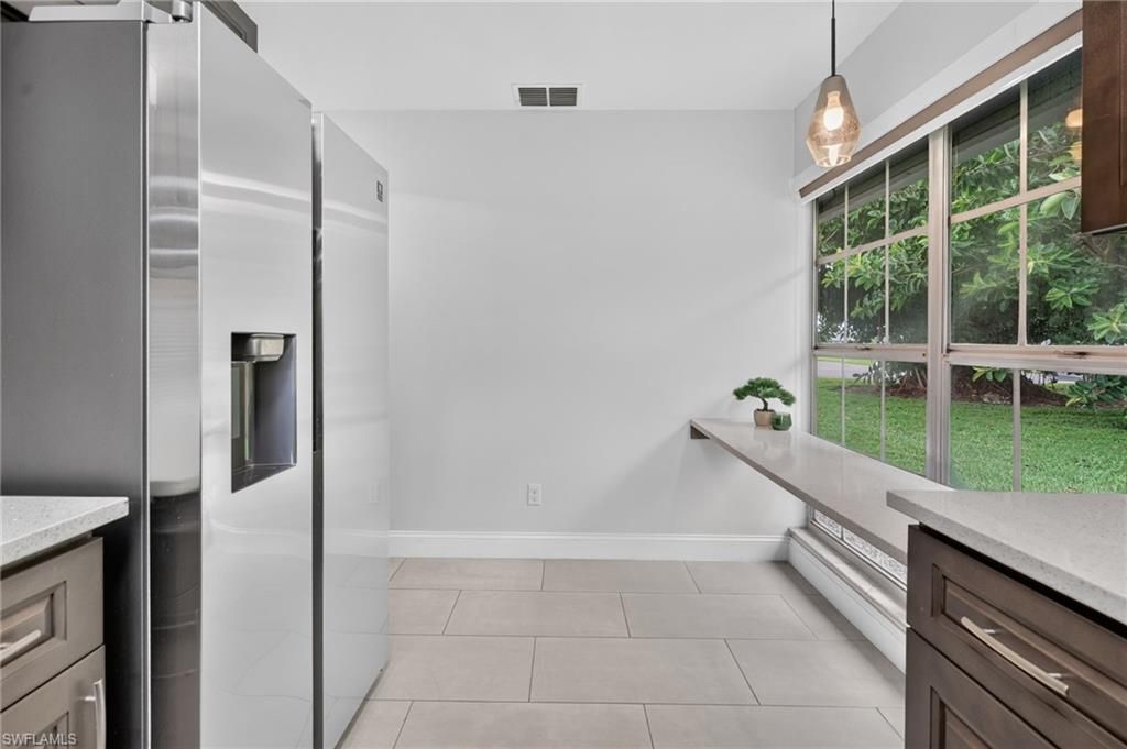 10452 Lakeport CT, LEHIGH ACRES, FL 33936 — photo 5