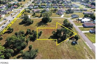1623 SW 16th CT, Cape Coral, FL 33991