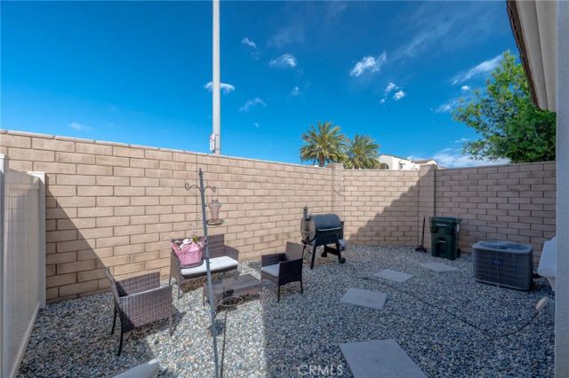 202 Bonita Lane, Rialto, CA 92376