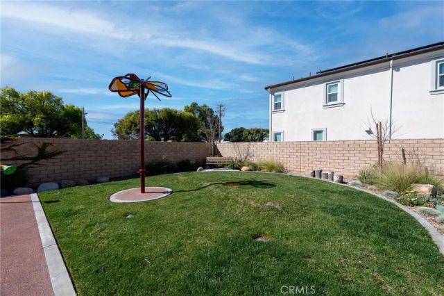 202 Bonita Lane, Rialto, CA 92376