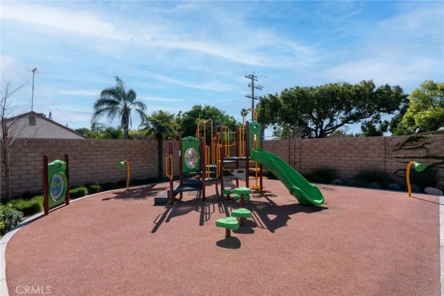 202 Bonita Lane, Rialto, CA 92376