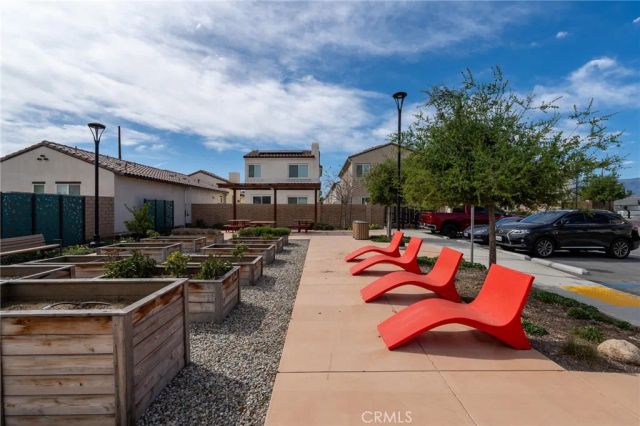 202 Bonita Lane, Rialto, CA 92376