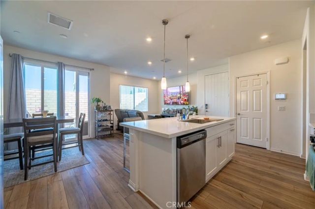 202 Bonita Lane, Rialto, CA 92376