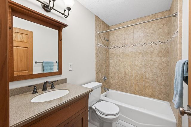 14315 250th Avenue NW, Zimmerman, MN 55398